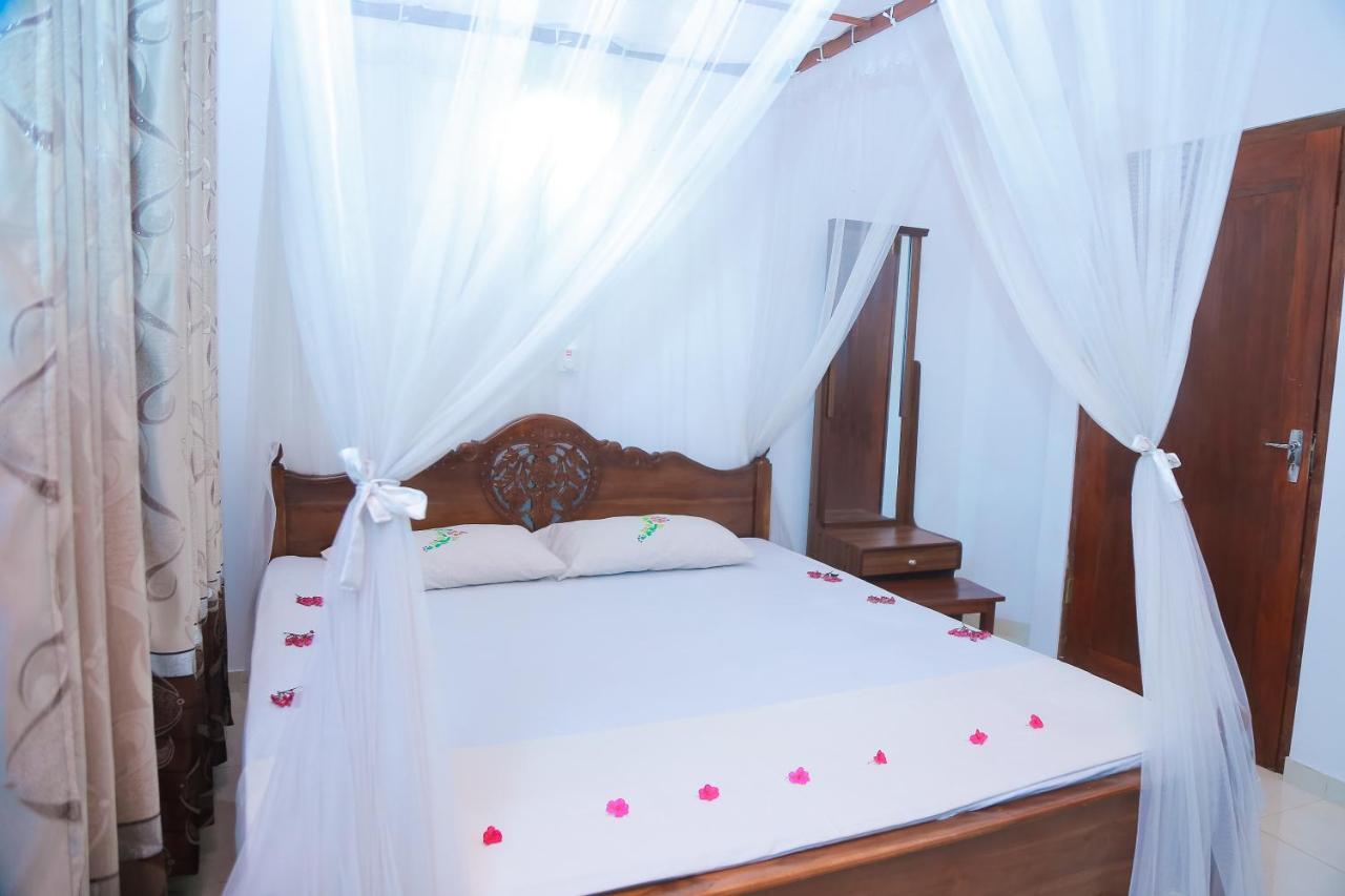 Ananda Villa Bentota Extérieur photo